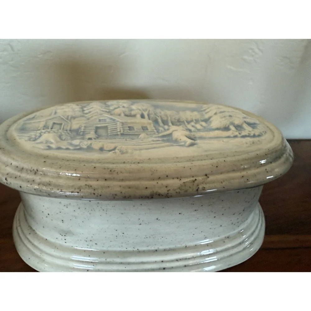 VTG Hershey Mold Trinket Box Jewelry Oval‎ Pioneers Log Cabin Ceramic 3D Signed